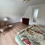 Dom wakacyjny Kleines Haus Am Feld