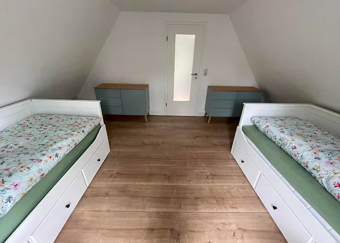 Kleines Haus Am Feld *